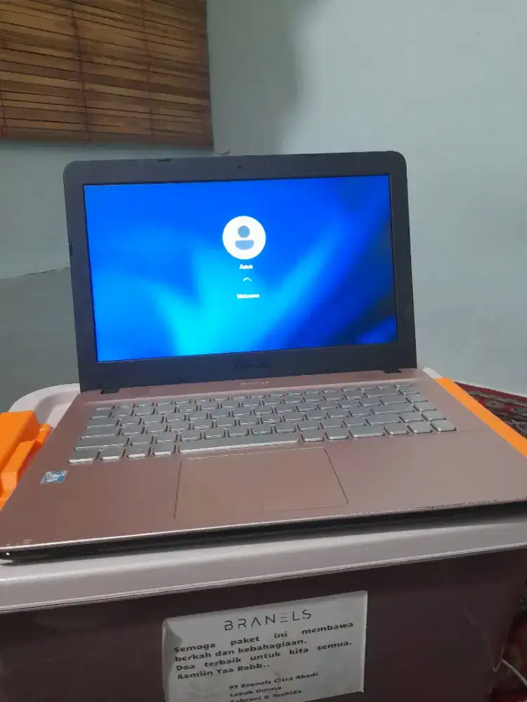 Laptop Asus Vivobook X441M Like'New