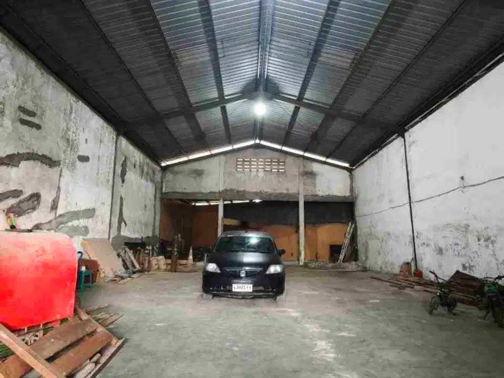 4jt-an/mtr‼️Dijual Gudang Kalianak Surabaya di Area pergudangan
Truk & Tronton Bisa Masuk