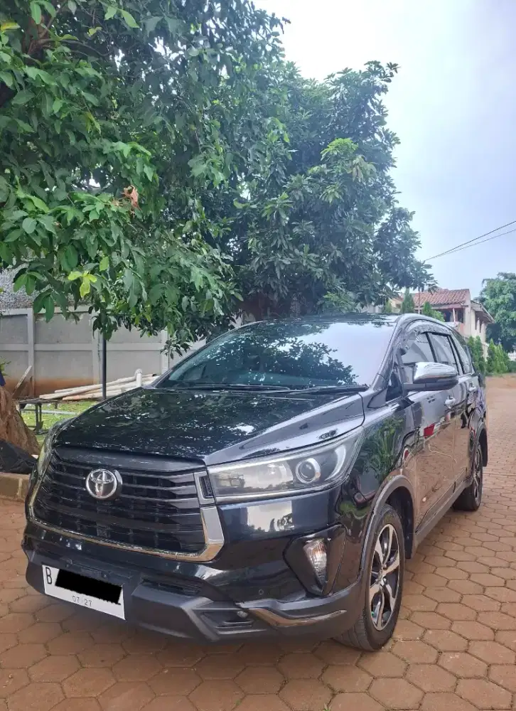 (Harga Cash) INNOVA Venturer 2.4 Diesel AT NIK 2022 Hitam