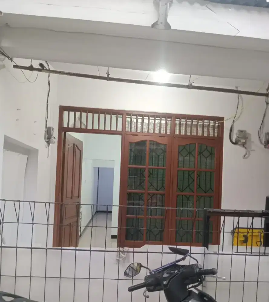 Kontrakan Rumah Tahunan Tebet Strategis