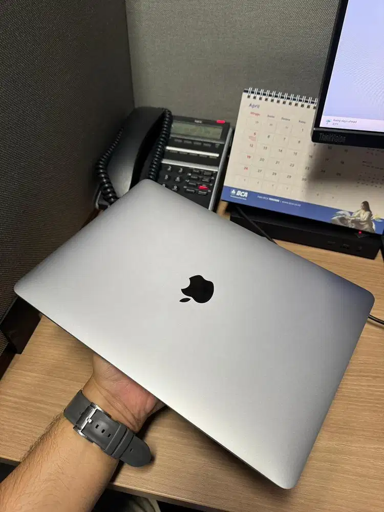 Macbook Air M1 (ex iBox)