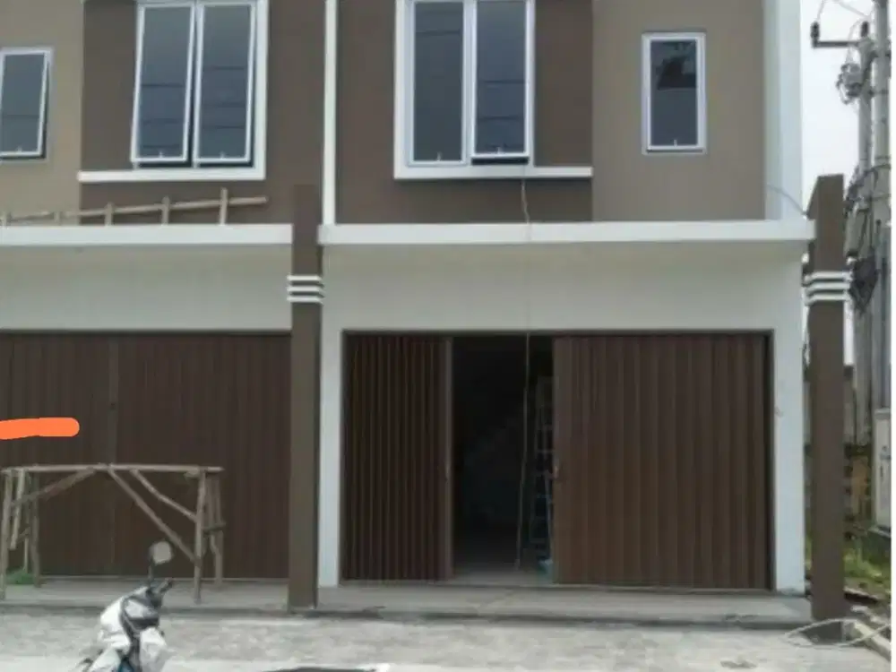 MURAH JUAL / SEWA RUKO 2 LANTAI BISA LANGSUNG USAHA & UNTUNG Ruko Gardenville Kota Jababeka Cikarang Bekasi