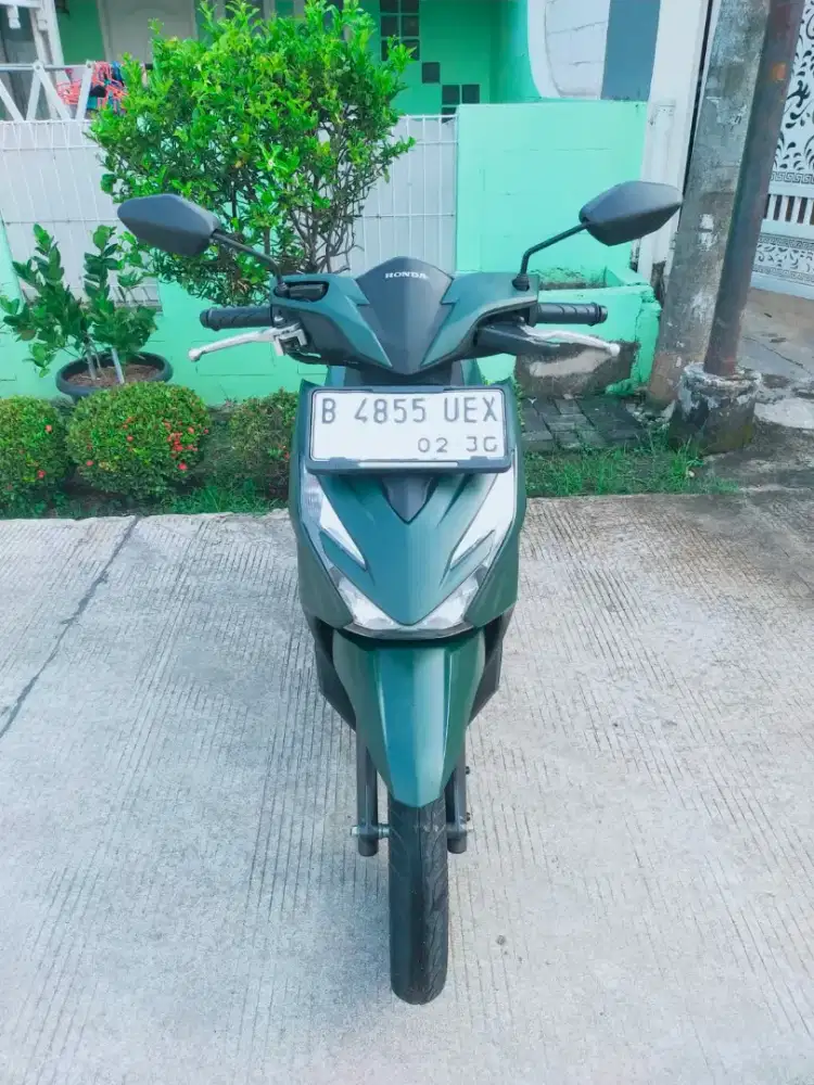 BEAT DELUXE KEYLESS LIKE NEW