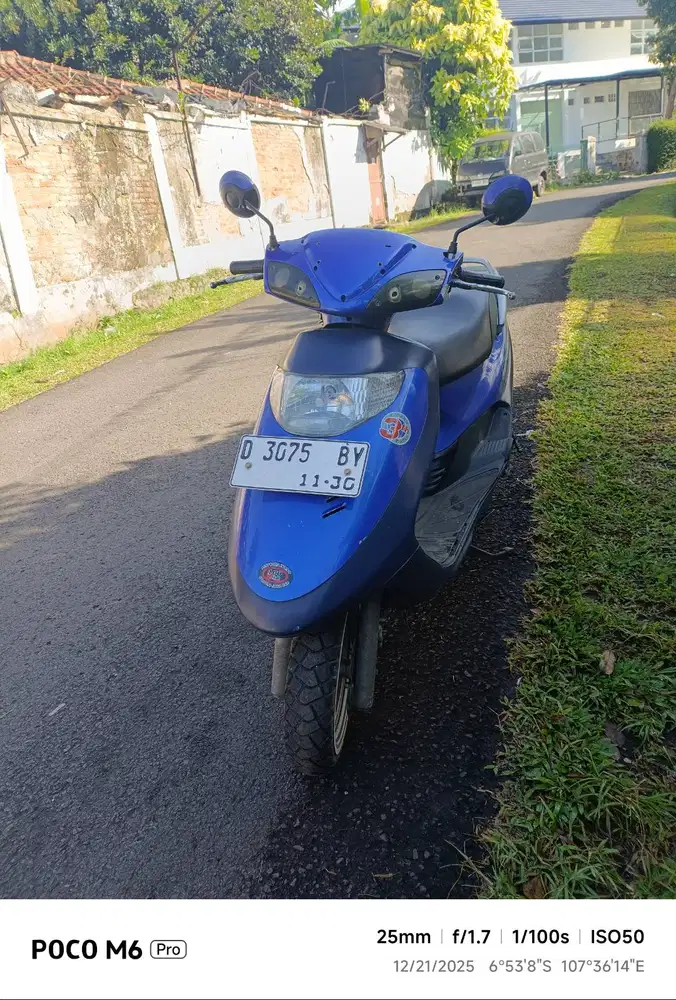 Kymco Trend 2000 Biru