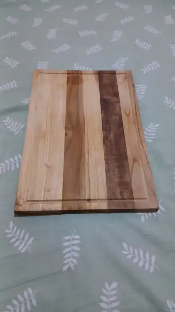 TALENAN SAJI BAHAN KAYU 20 CM X 30 CM