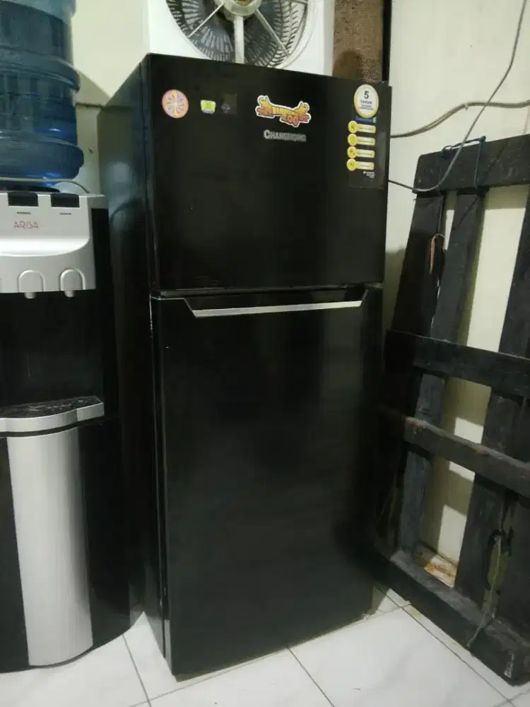 Kulkas 2 pintu changhong