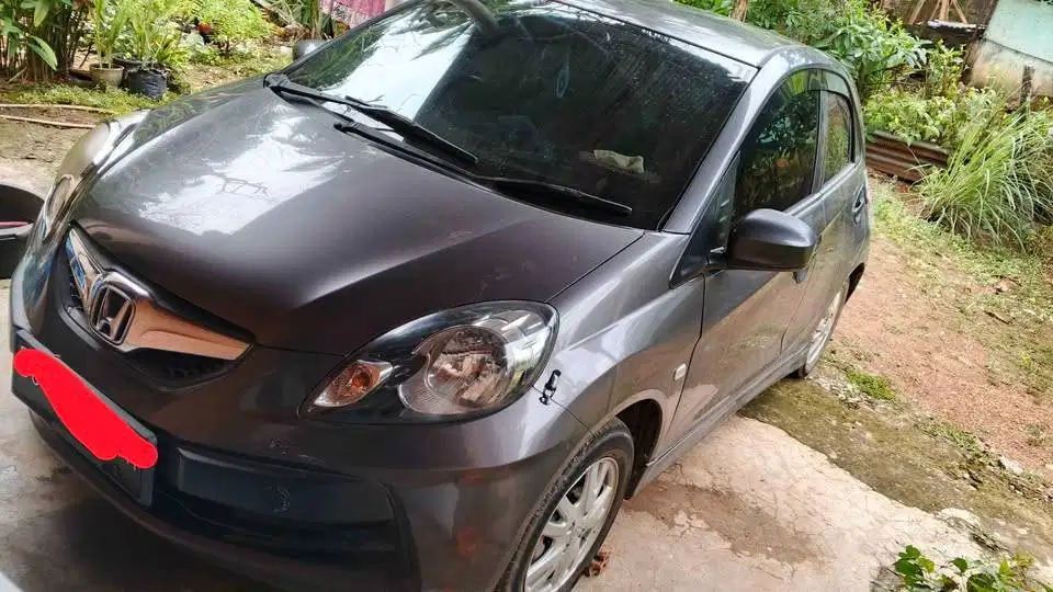 Honda Brio type A manual 2015