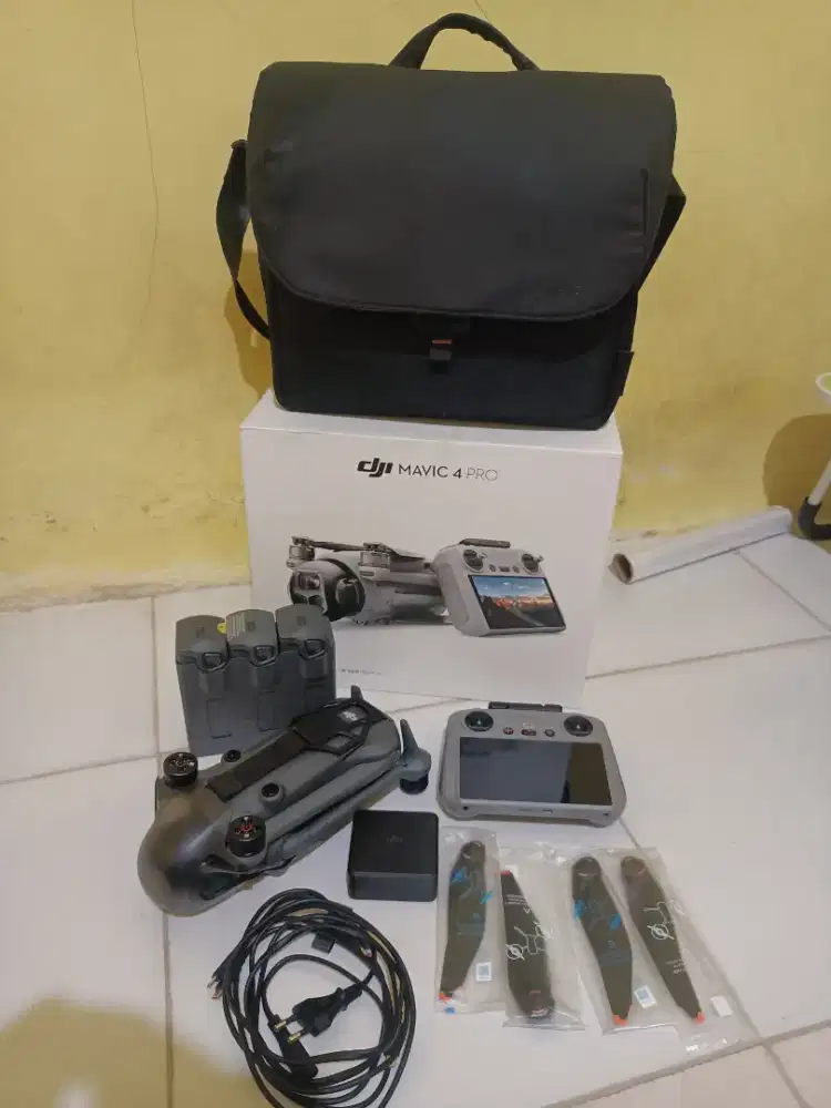 Dji Mavic 4 Pro Rc2 Fly More Combo