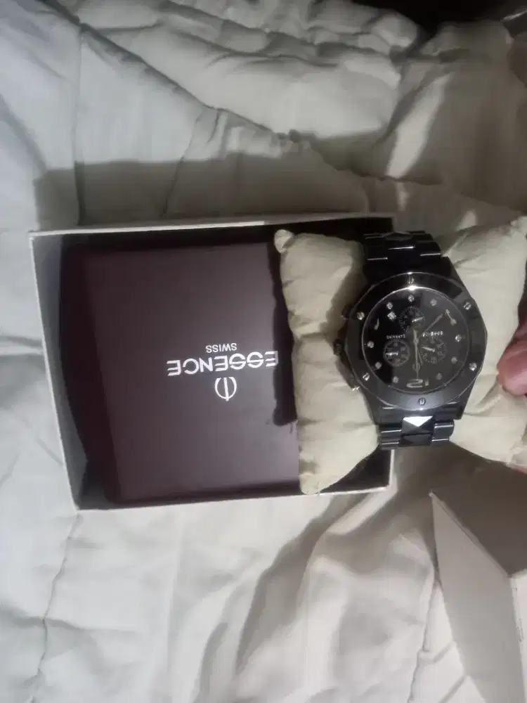 ESSENCE SAPPHIRE SWISS