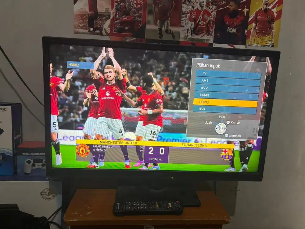 TV LED 32 PANASONIC  MODEL : TH - L32B6G