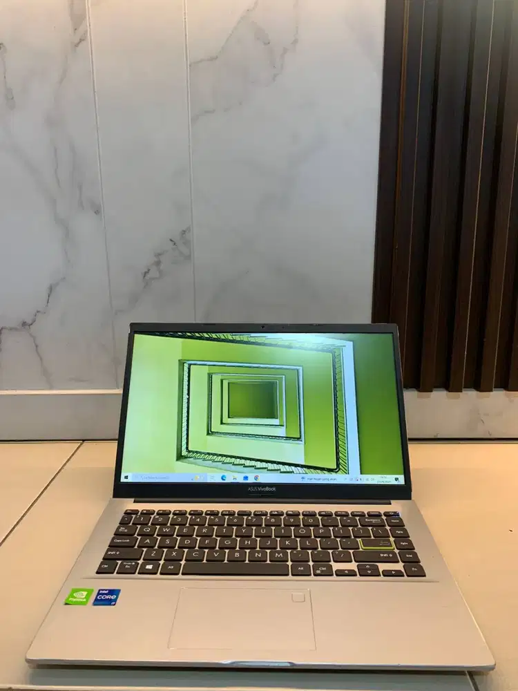 Laptop ASUS Vivobook i7-1165G7 VGA MX330 SSD 512GB Kencang Siap Pakai