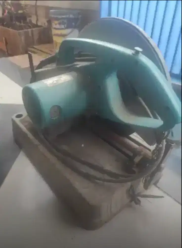 Jual mesin cutting whell Makita 2414NB