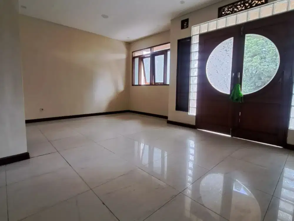 Dijual Rumah Nyaman Siap Huni Minimalis Lokasi di Komplek Sumbersari Bandung