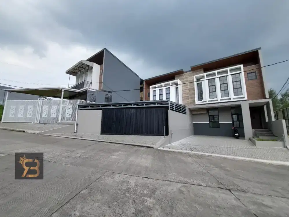 RUMAH BARU MODERN DI PONDOK HIJAU Gegerkalong Setiabudi Bandung Akses Mudah