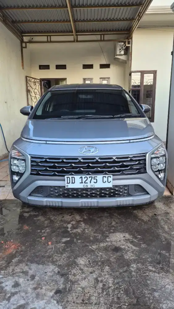 Jual Hyundai Stargazer Essential IVT
