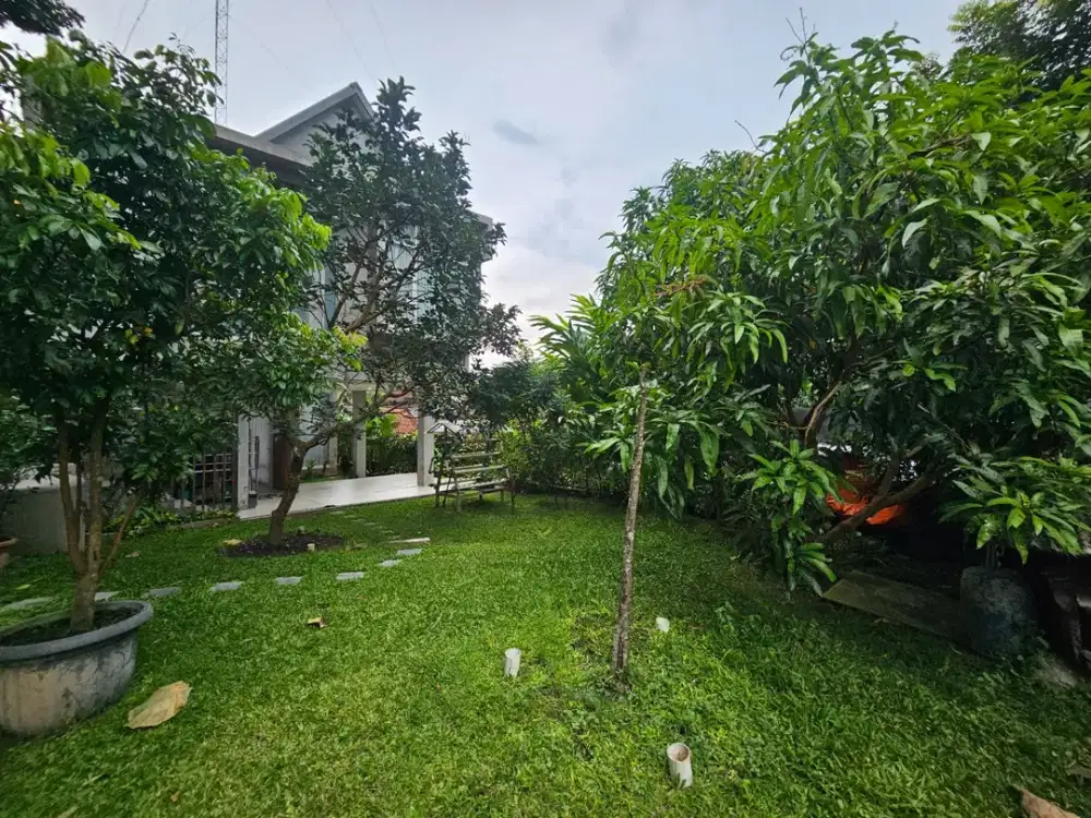 Rumah Mewah full furnished dekat UMY Argomulyo Sedayu Bantul