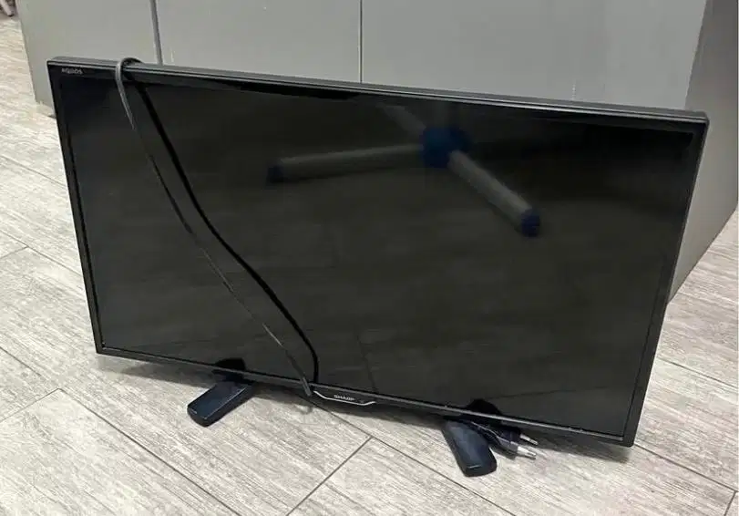 Tv sharp lc 24le170i aquos