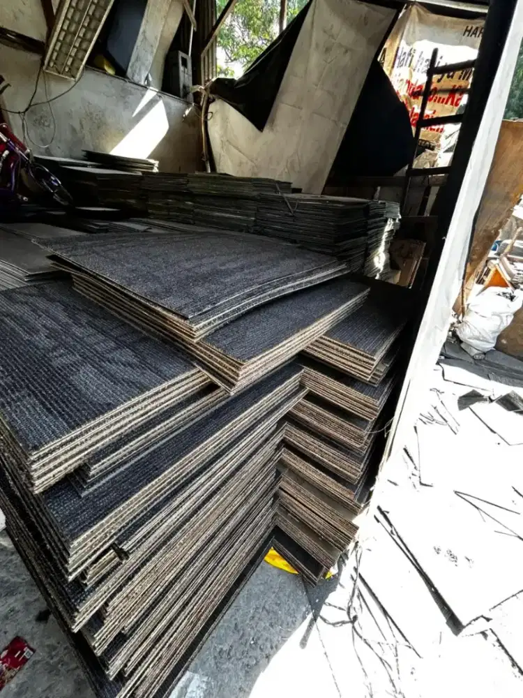 JUAL KARPET TILE