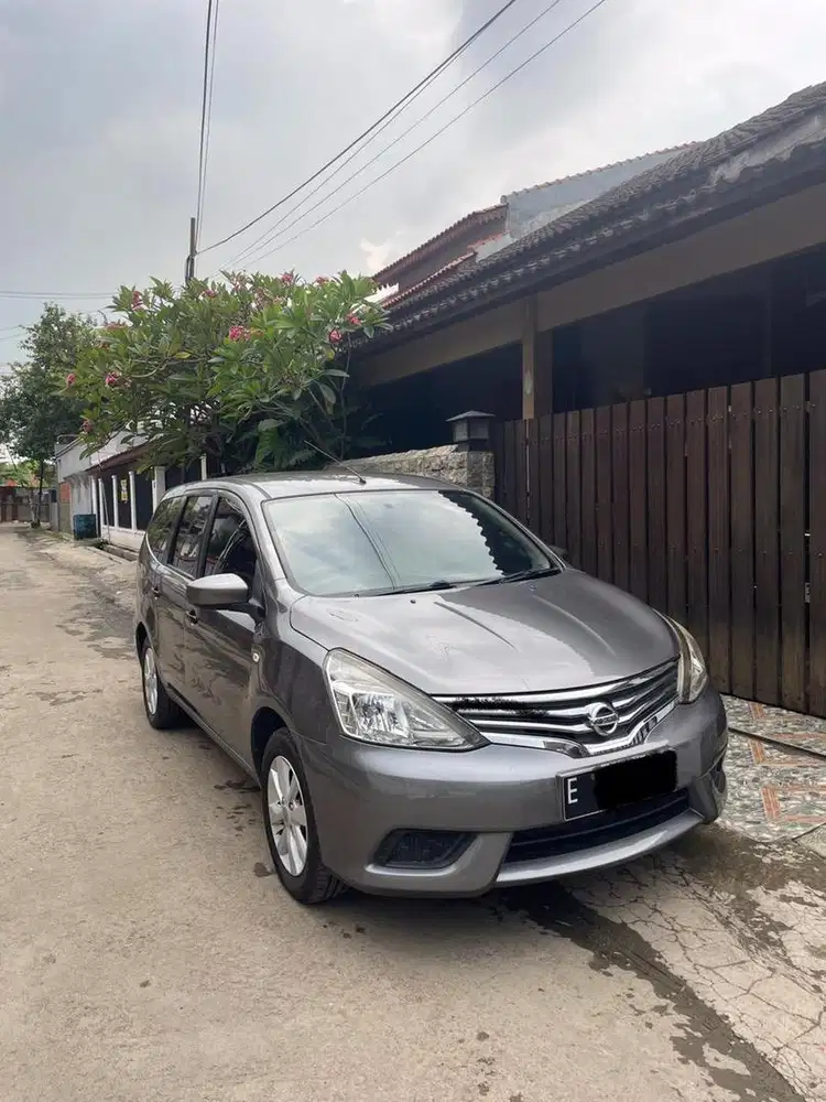 Grand livina 2016, full original.