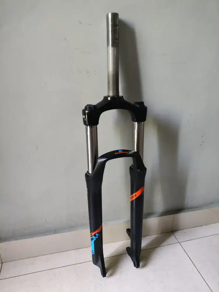 Fork 27,5 suntour xcm 30 travel 120 lock normal