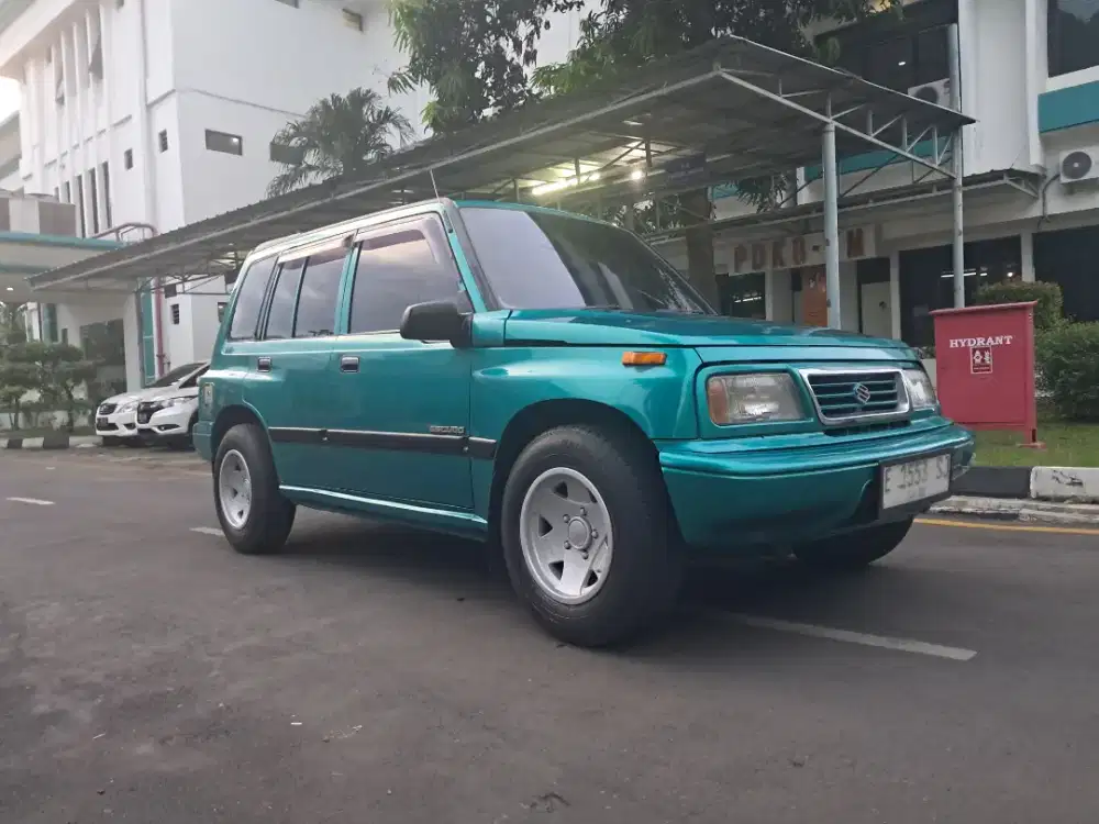 Suzuki Escudo 1995 JLX
