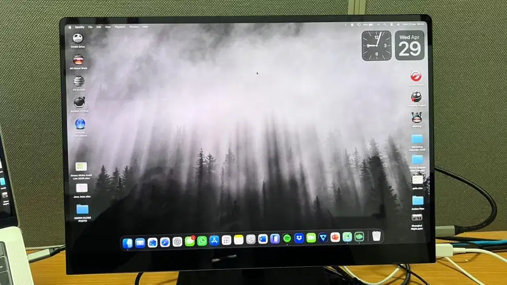 Portable Monitor 16 OLED 120 HZ