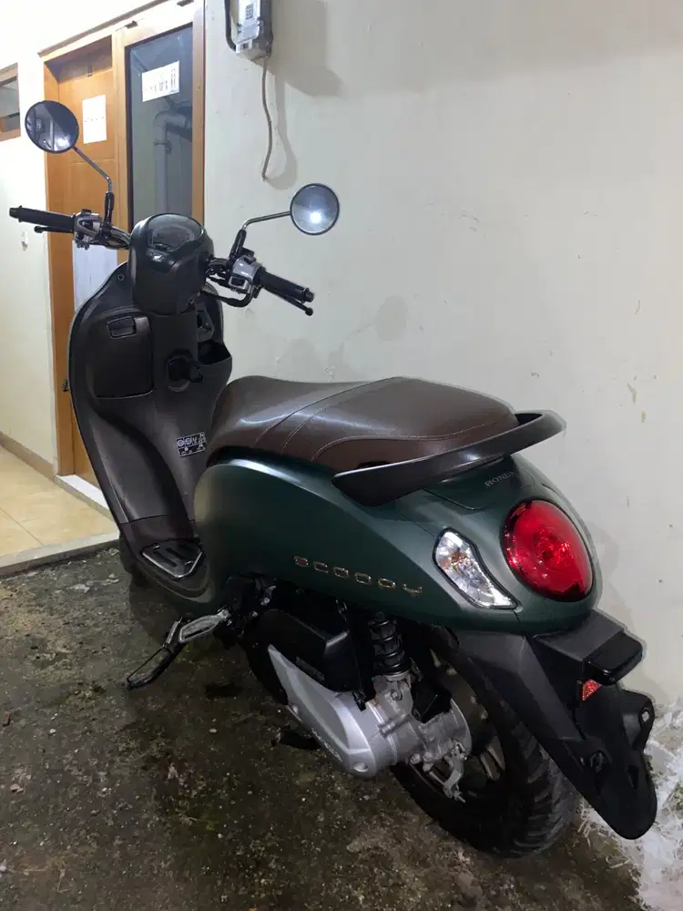 SCOOPY PRESTIGE TAHUN 2023