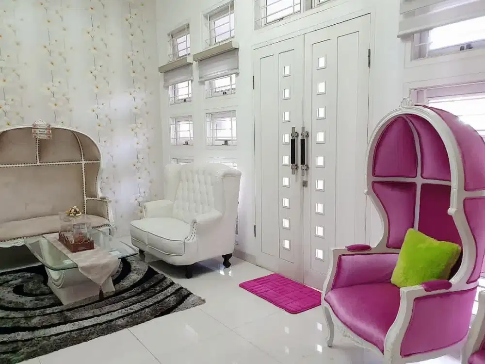 Dijual Rumah Nyaman Siap Huni Semi Furnish Minimalis Lokasi di Sayap Taman Kopo Indah Tki Bandung