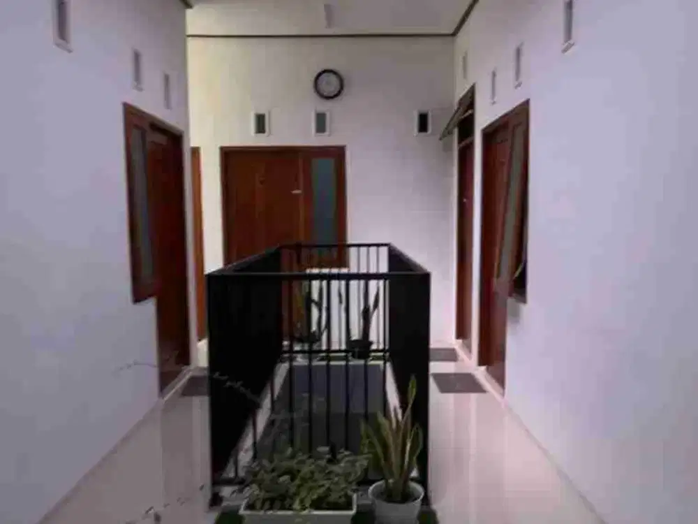 KOS PUTRI FULL PENGHUNI – TENGAH KOTA MALANG!