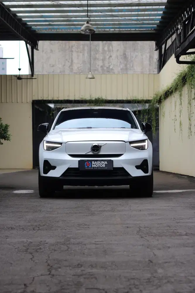 [ LOW KILOMETER ] VOLVO C40 BEV RECHARGE AWD 2023