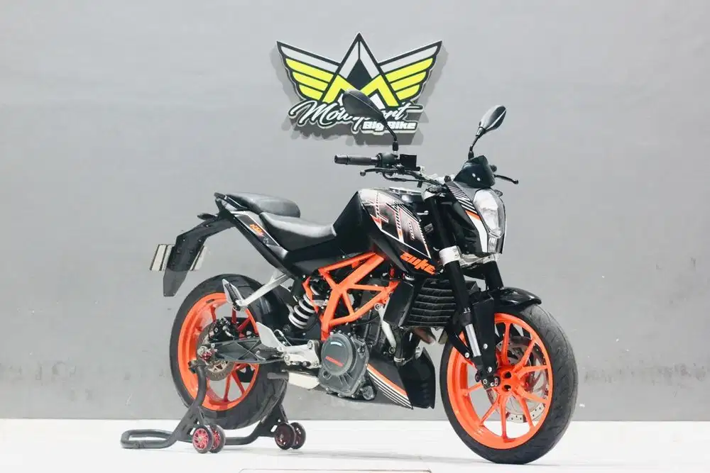 KTM Duke 250 ABS like new mesin sehat unit siap pakai aman bro