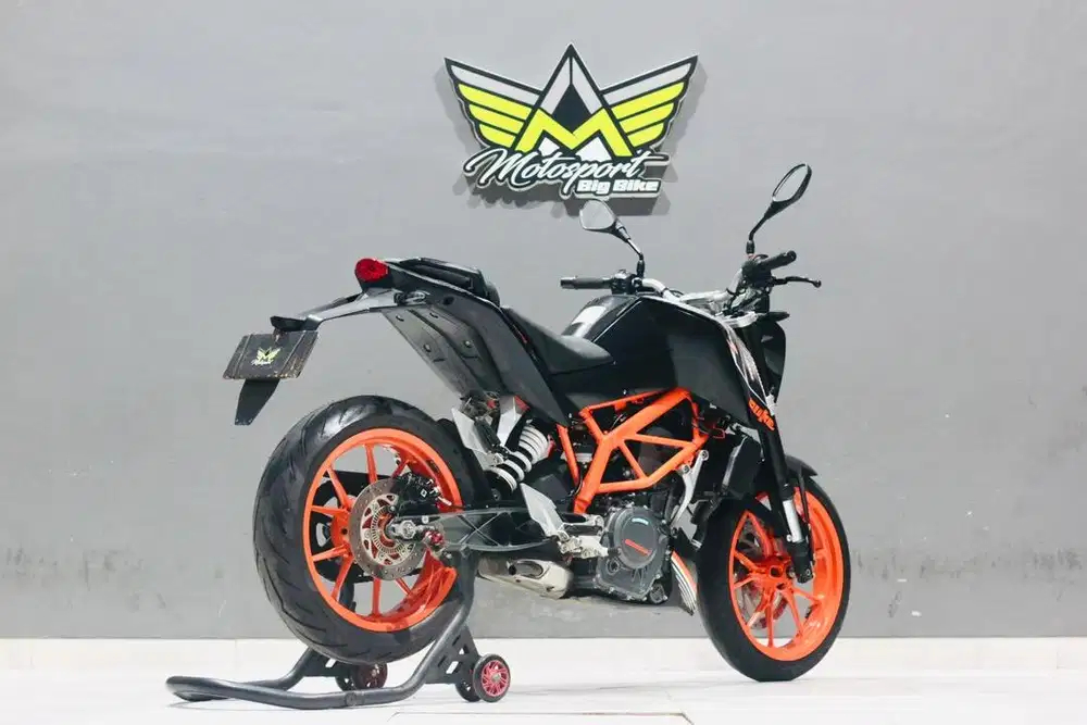 KTM Duke 250 ABS like new CBR 250 ninja 250 Z250 MT25