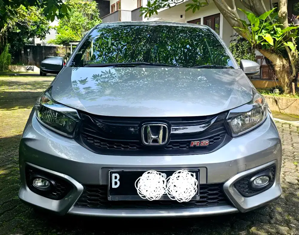 HONDA BRIO RS SILVER AT 2021 TERAWAT