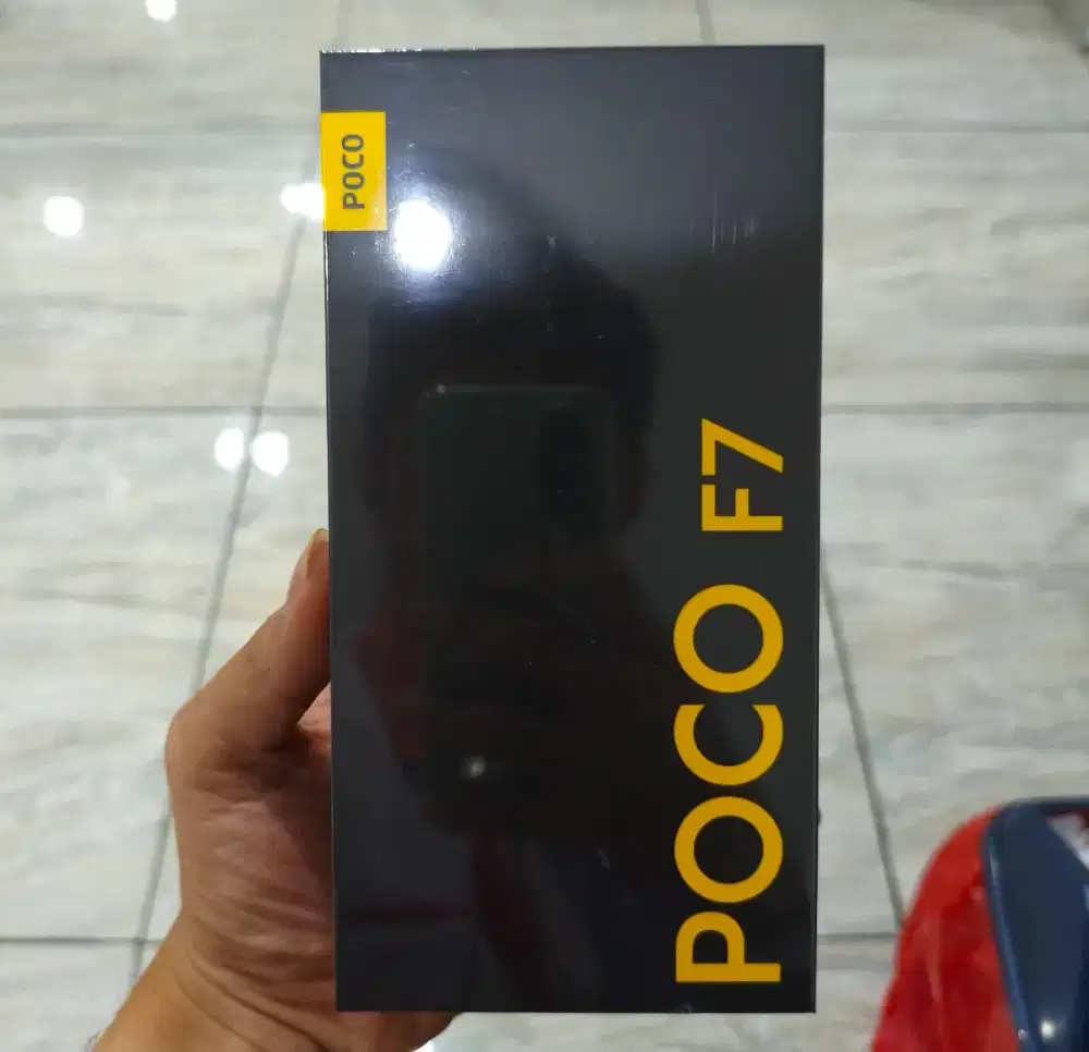 Poco F7 BNIB 12/512 White