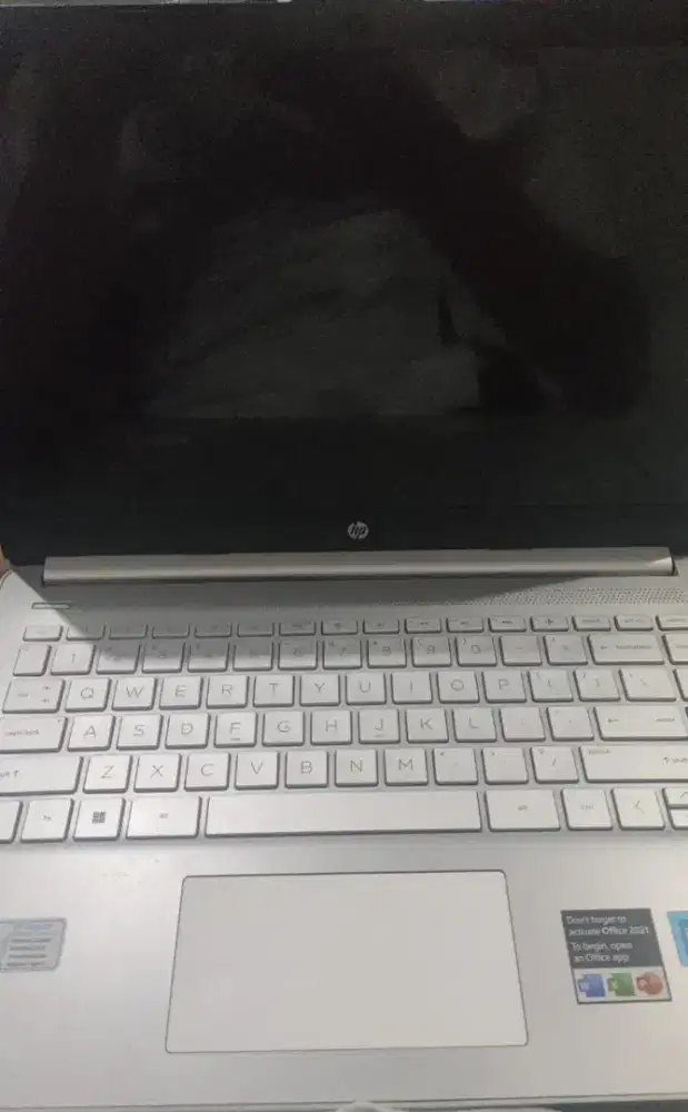 Laptop HP 14S DQ3T10TU
