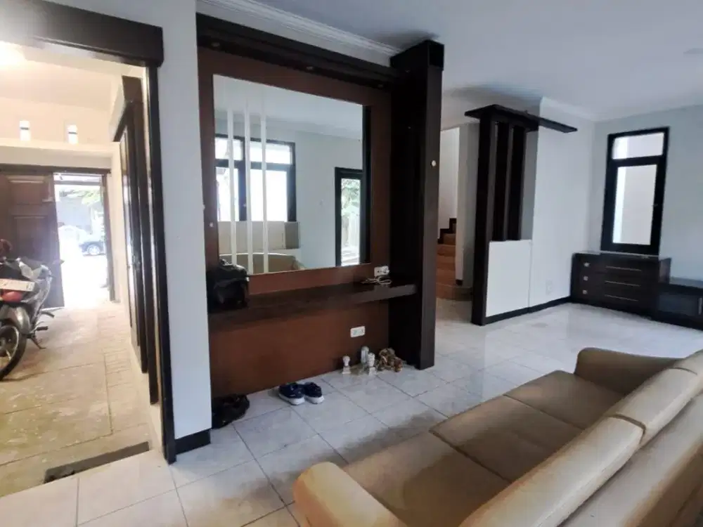 Dijual Rumah Nyaman Asri Siap Huni Furnished Minimalis Lokasi di Kota Baru Parahyangan Tatar Wangsakerta Bandung