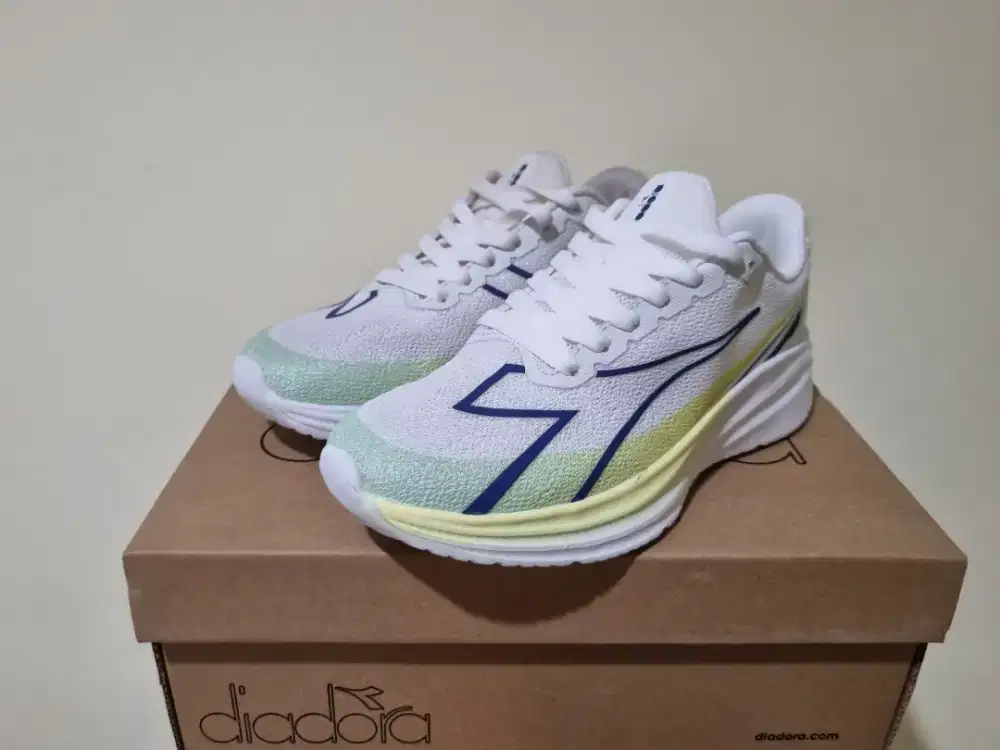 Sepatu Diadora Women 2