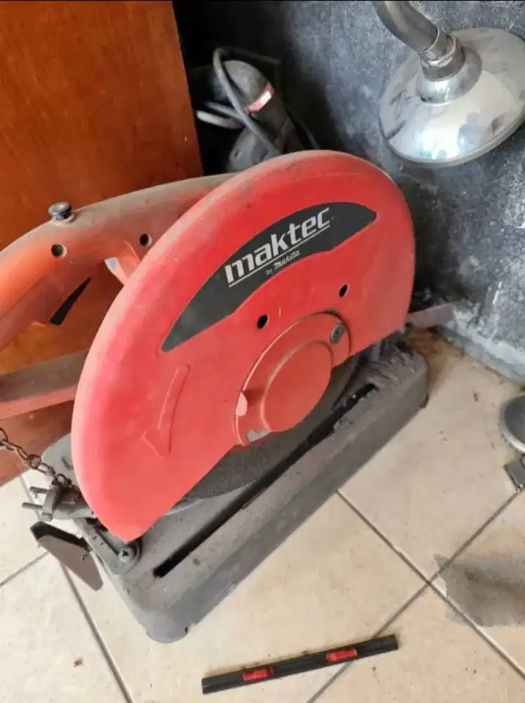 Cutting besi maktek 14 inc