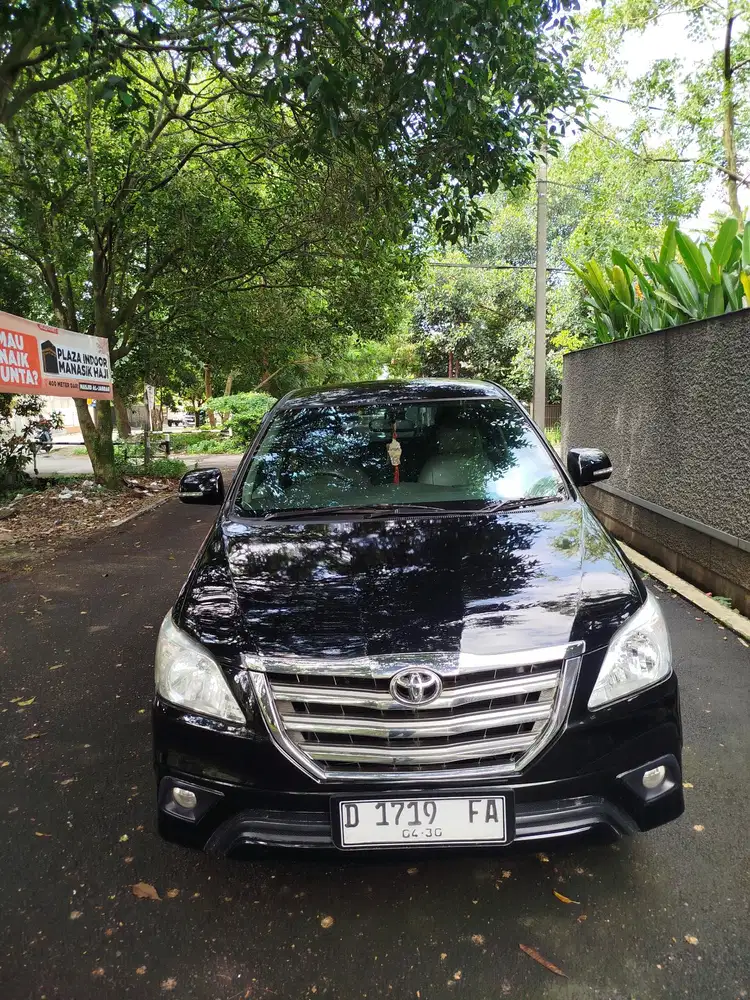 Toyota Kijang Innova 2015 Bensin