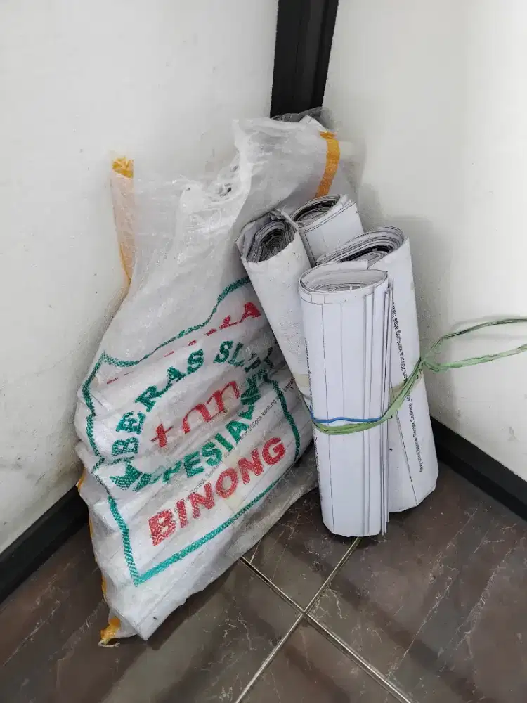 Spanduk tidak terpakai ukuran 70x200