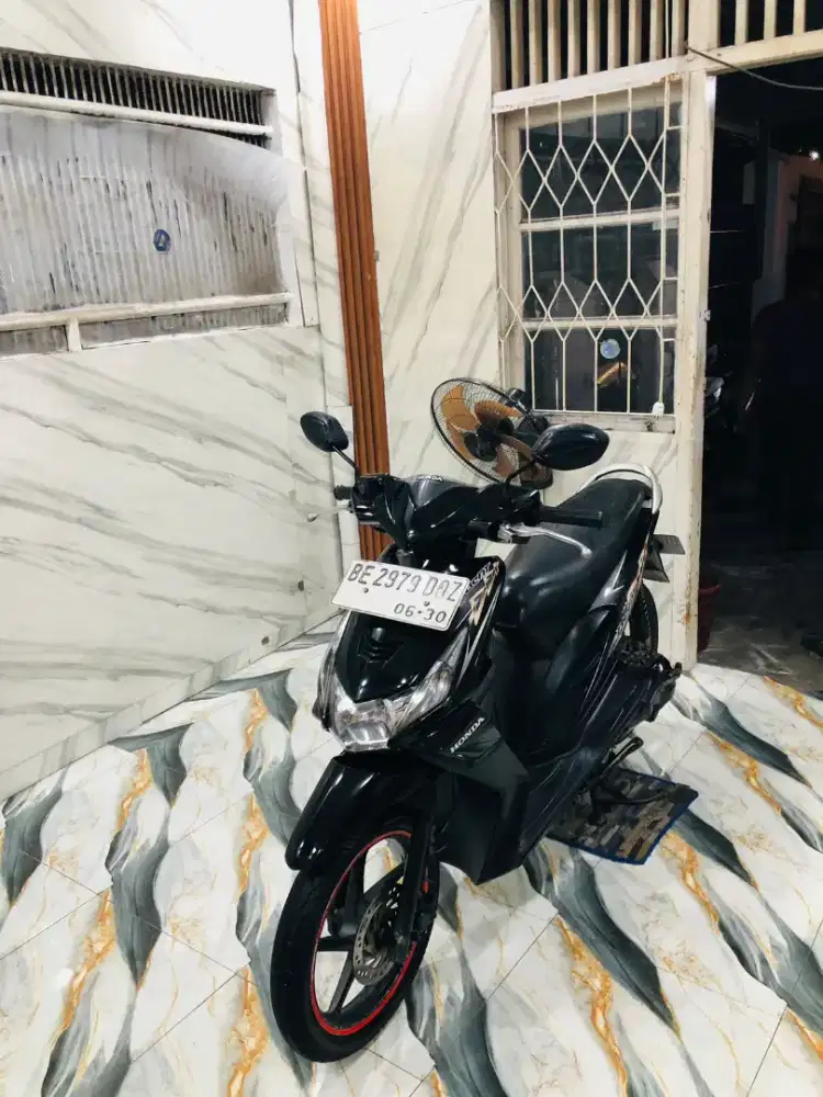 BEAT KARBU ISTIMEWA 2012 Pajak Hidup