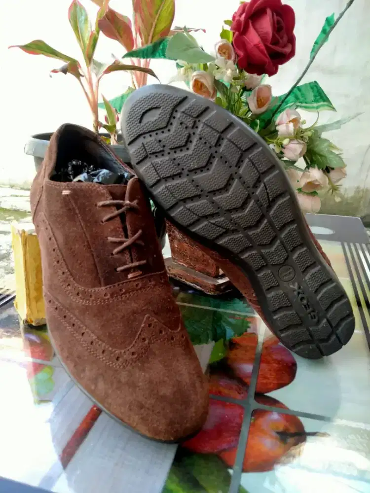 Sepatu Casual Geox Made in Italy