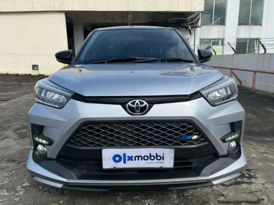 DP Murah Toyota Raize  1.0 GR Sport Two Tone Bensin-AT 2021