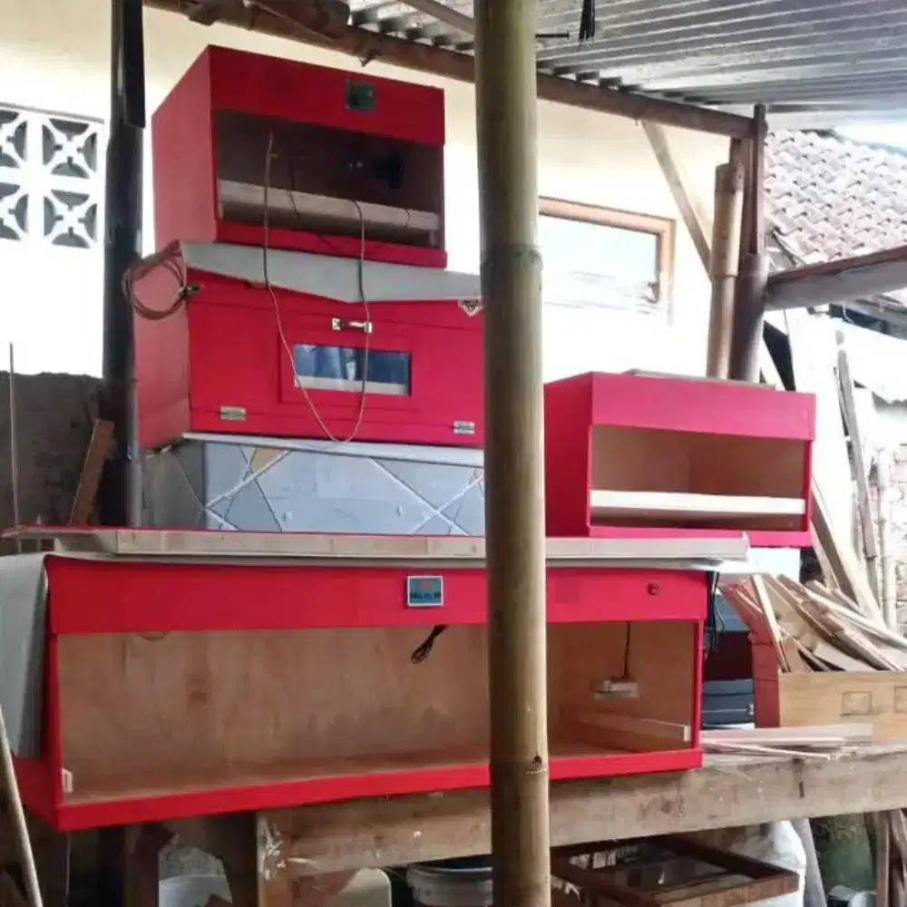 Penetas Telur Otomatis