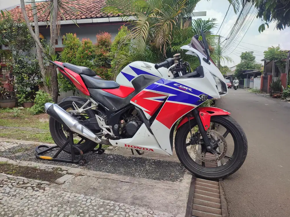 JUAL CBR K45 TAHUN 2014 MURAH