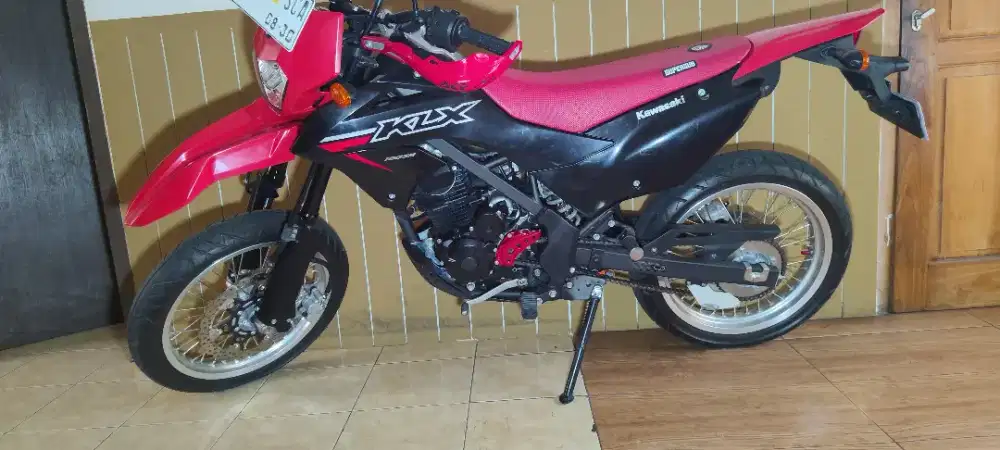 KAWASAKI KLX 150 SM