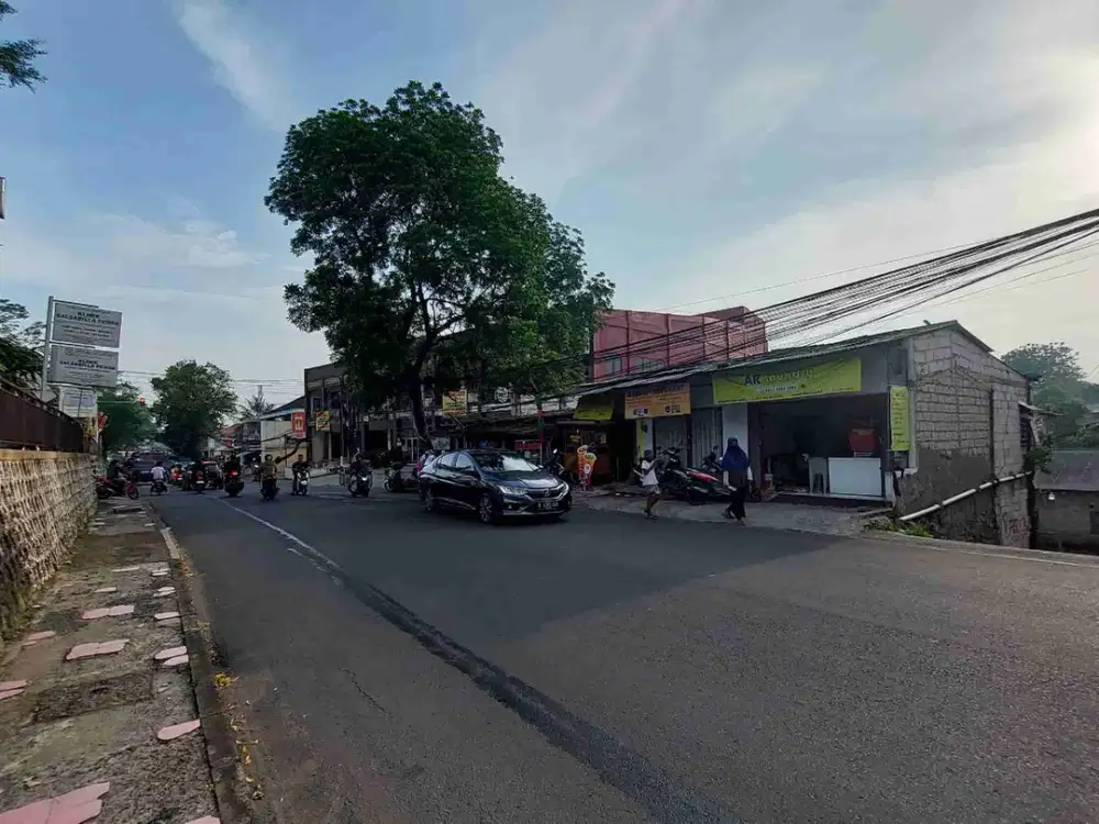 3 kios aktif ramai strategis hadap2an rsud cibinong