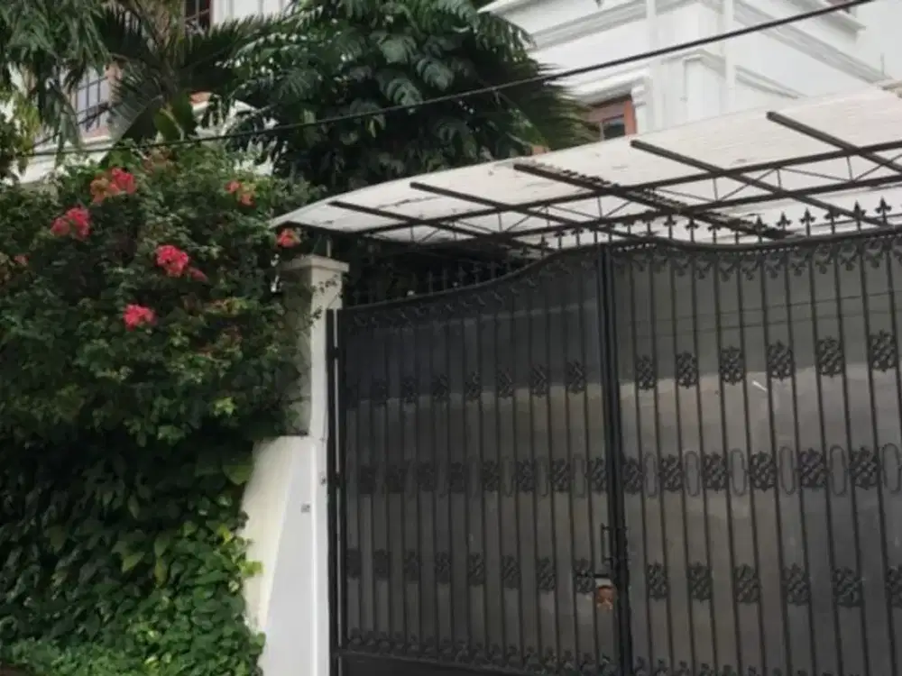 RUMAH LOKASI STRATEGIS DI PONDOK INDAH RESIDENCE JAKARTA SELATAN