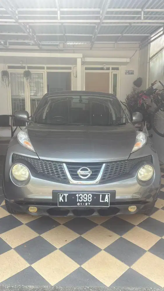 Dijual Nissan juke kondisi 90% terawat surat surat lengkap pajak hidup