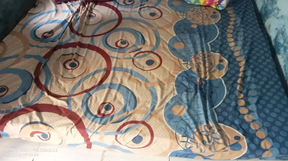 Jual lemari kayu dan kasur